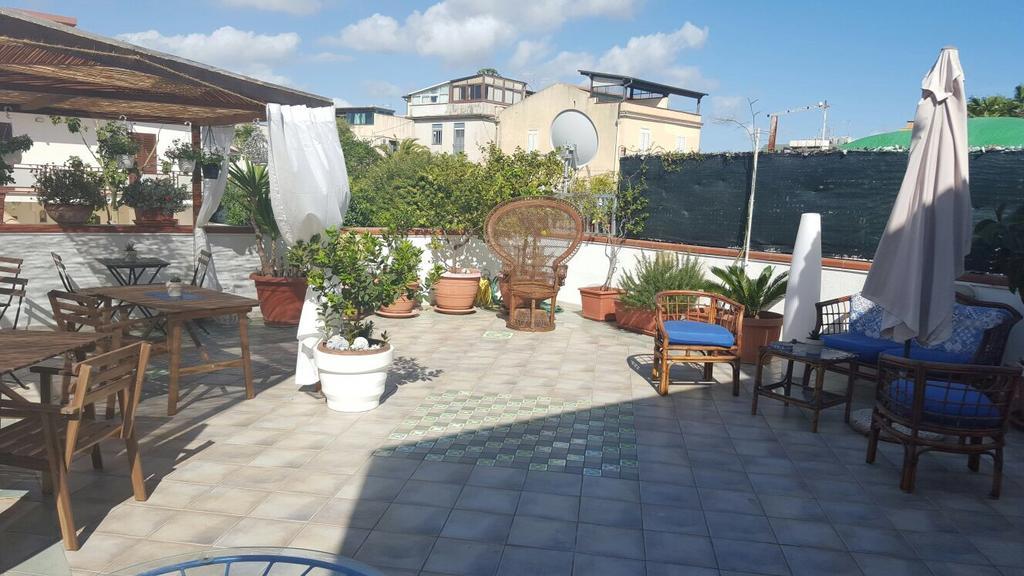 Couette-café L'approdo 3*